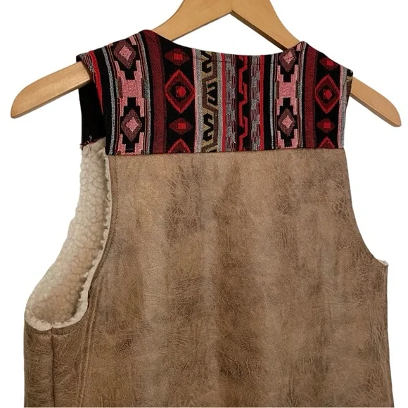 FLYING TOMATO Sherpa Lined Aztec Open Vest Faux Suede Boho Women’s Medium - Picture 4 of 6